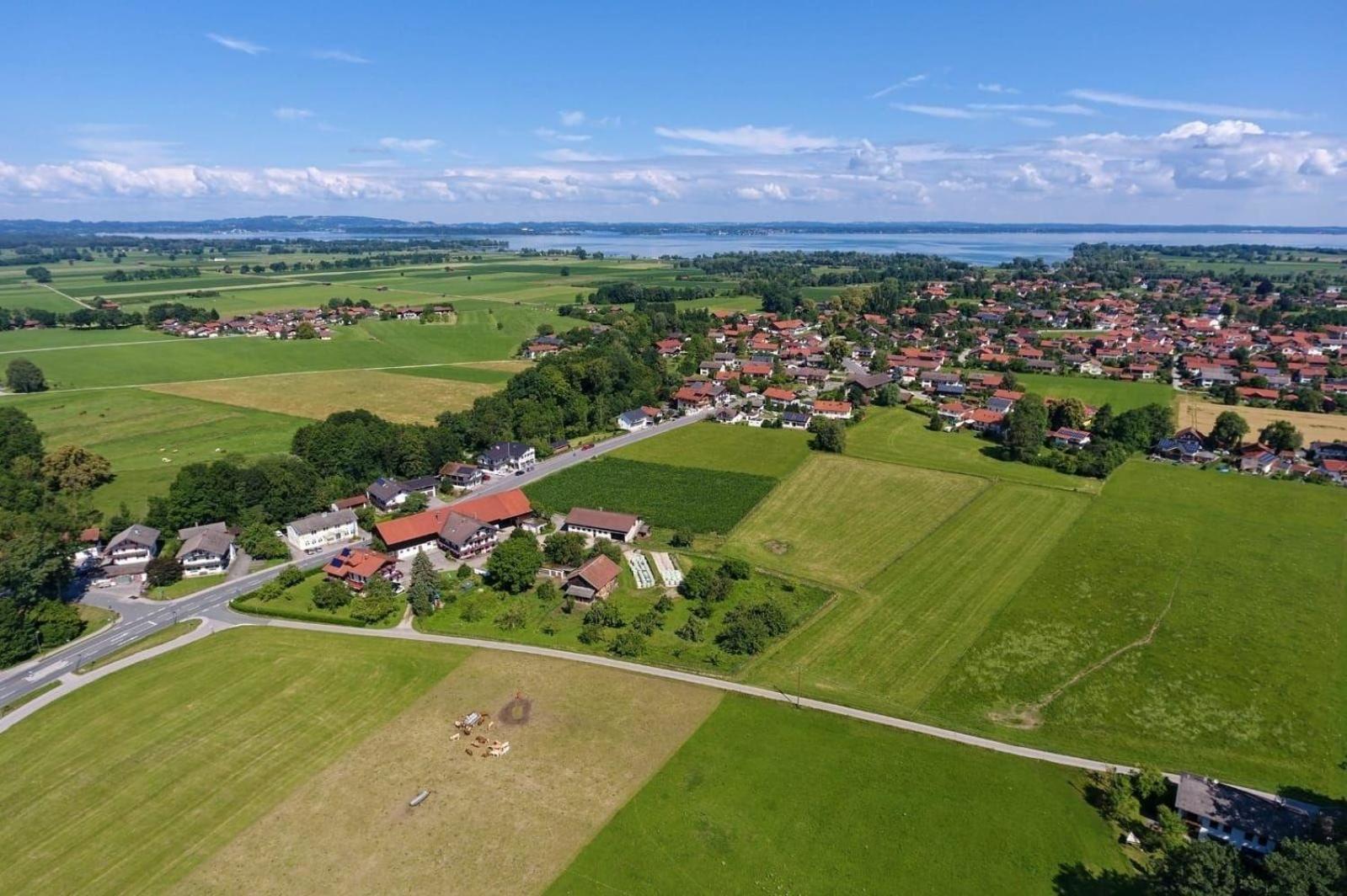 Appartement In Uebersee Mit Garten Und Grill Esterno foto